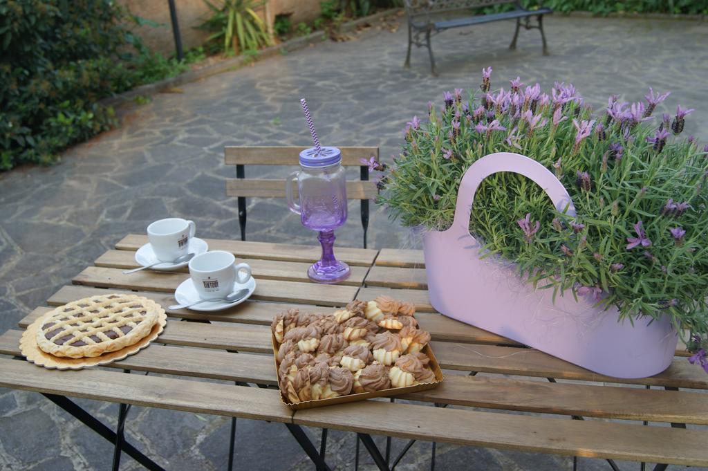 Bed and Breakfast Residenza I Ciclamini à Rome Extérieur photo