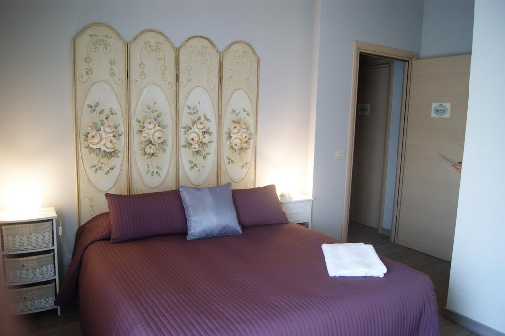 Bed and Breakfast Residenza I Ciclamini à Rome Extérieur photo